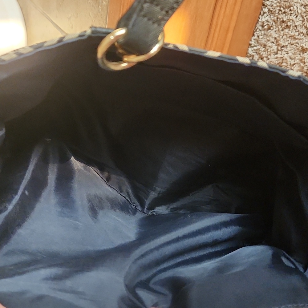 Tommy Hilfiger black and tan shoulder bag - Picture 7 of 12